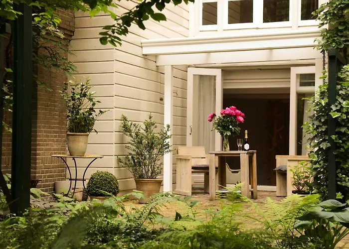 Bed and Breakfast EMPIRIC Keizersgracht Amsterdam